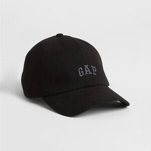 GAP Charcoal Black Logo Cap